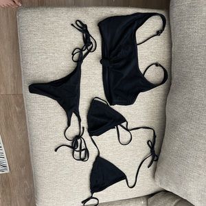 Black bikini with two different tops